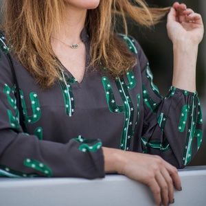 Izzy & Lola Tops - Izzy & Lola Long Sleeve Cactus Shirt - Like New Izzy & Lola Tops - Izzy & Lola Long Sleeve Cactus Shirt - Like New